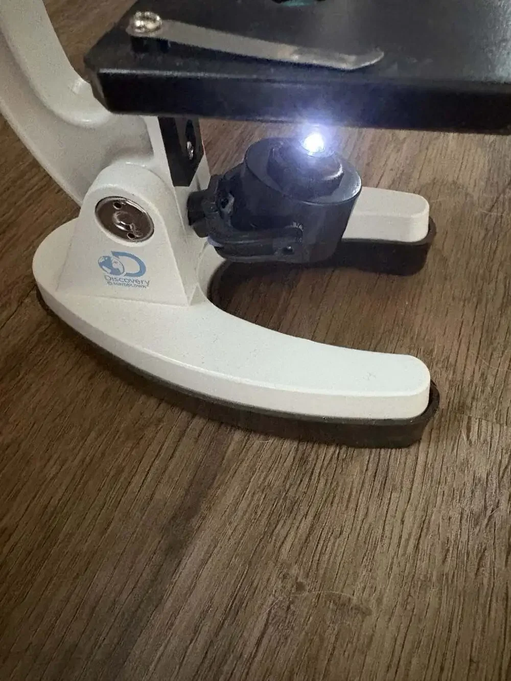 Discovery #MINDBLOWN 1200X Beginner Microscope STEM Toy